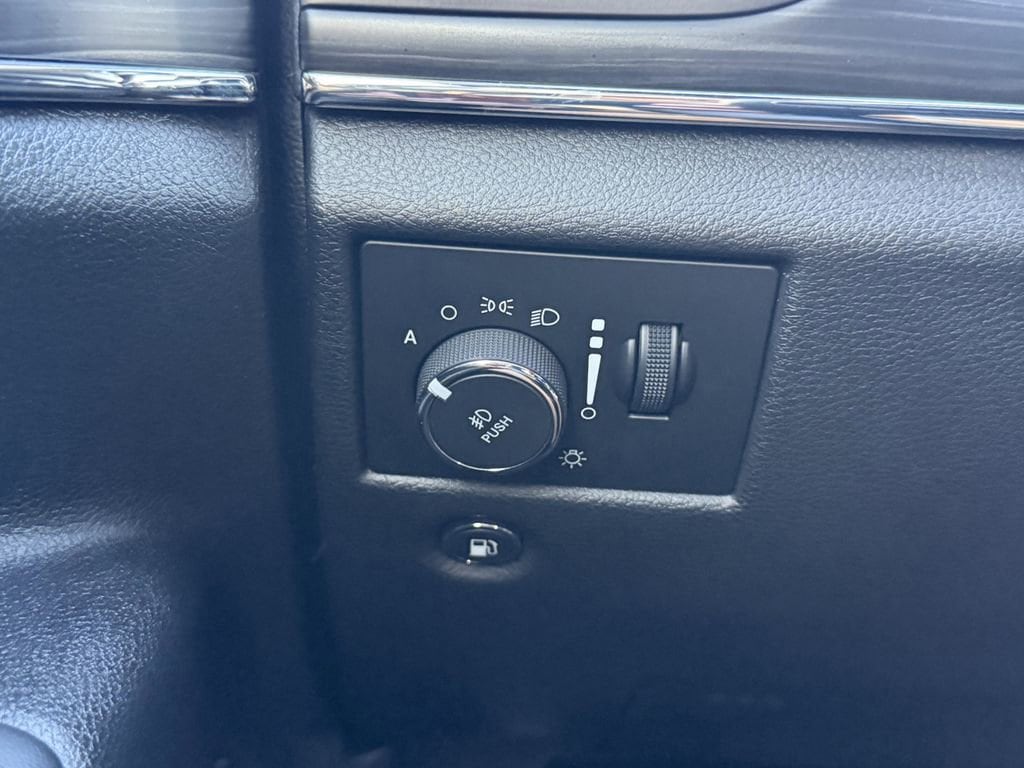 2021 Jeep Grand Cherokee Limited - Photo 28