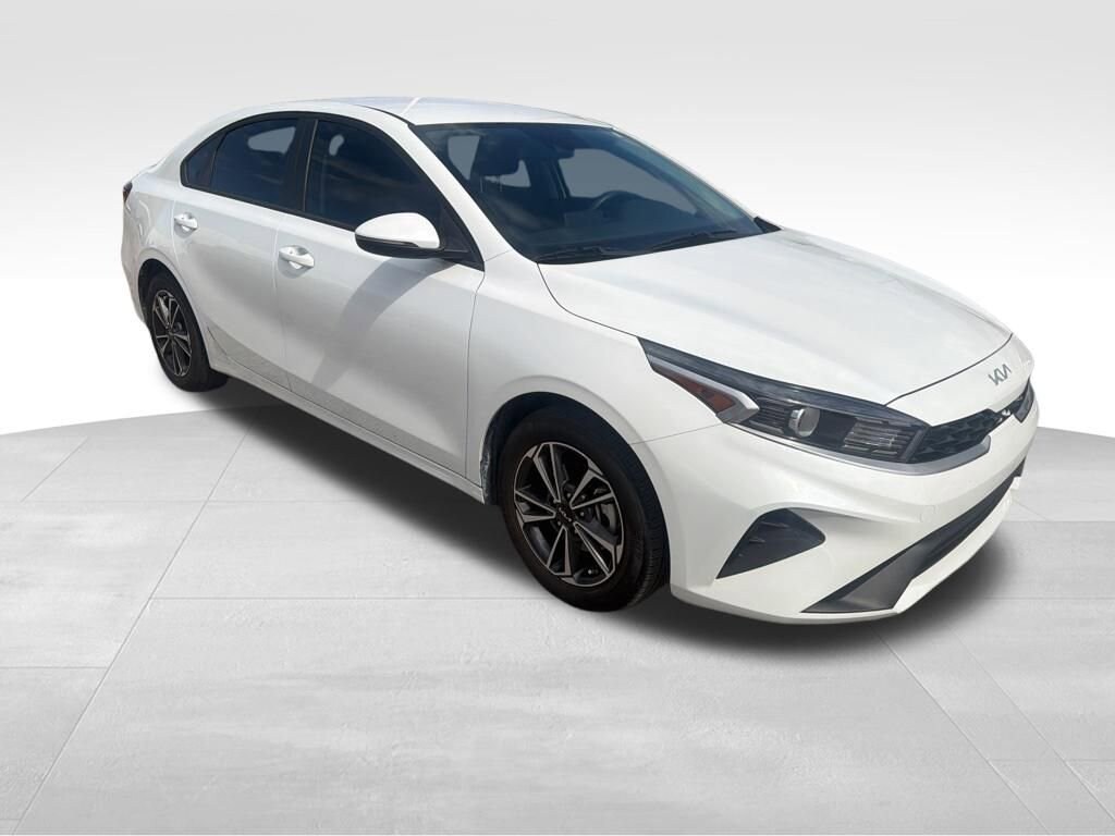 Used 2024 Kia Forte LXS Sedan