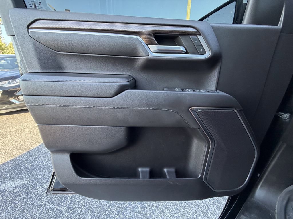 2023 Chevrolet Silverado 1500 LT - Photo 21