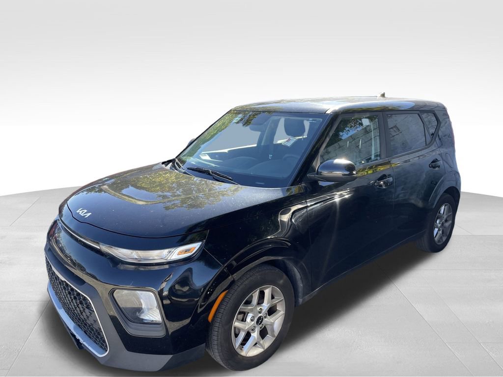 2022 Kia Soul LX photo 4