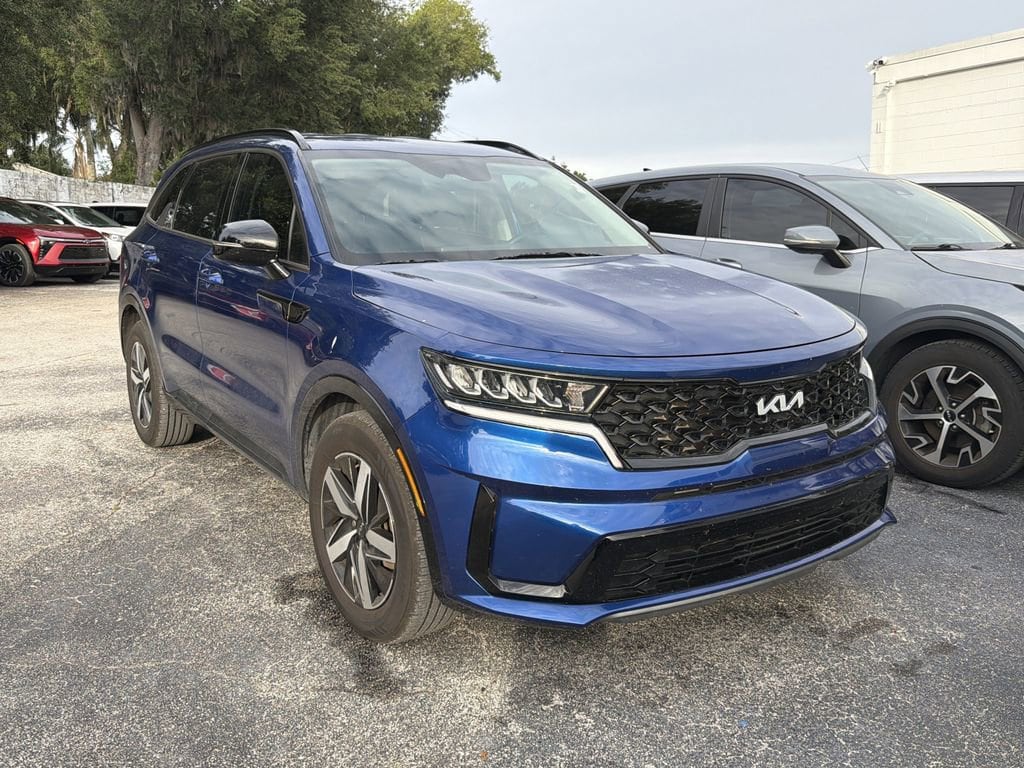 2023 Kia Sorento S AT's photo
