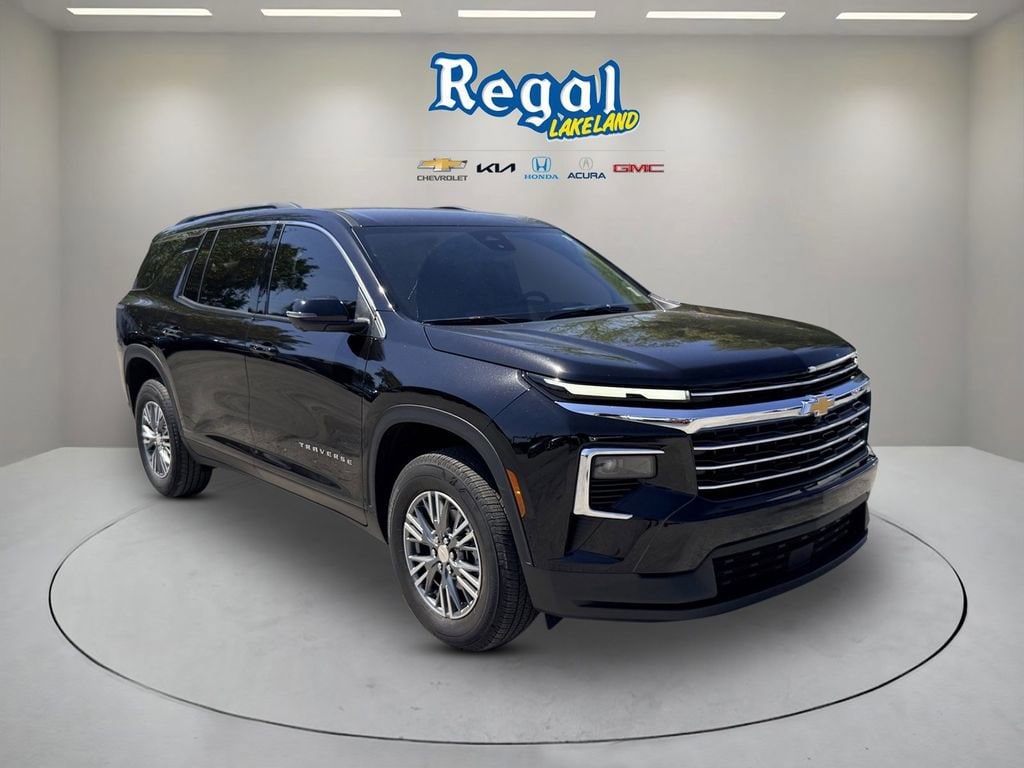 2025 Chevrolet Traverse SUV 