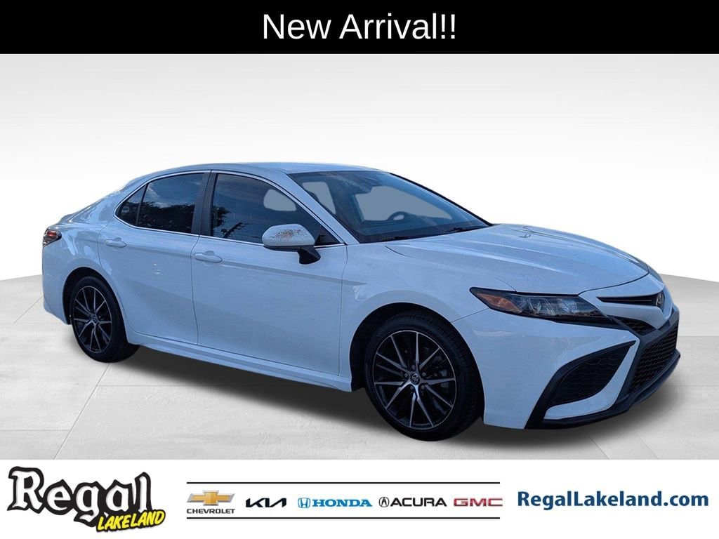 2021 Toyota Camry SE