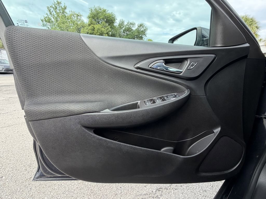 2022 Chevrolet Malibu RS - Photo 21
