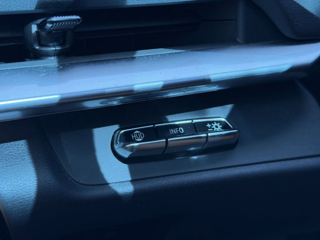 2022 Chevrolet Corvette 2LT - Photo 28