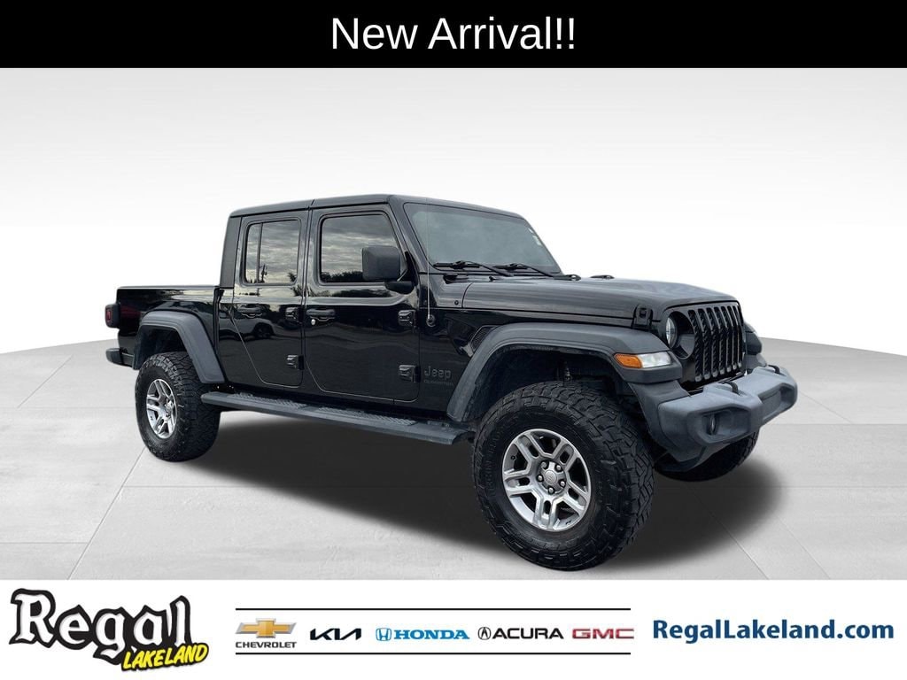 2020 Jeep Gladiator Sport S's photo