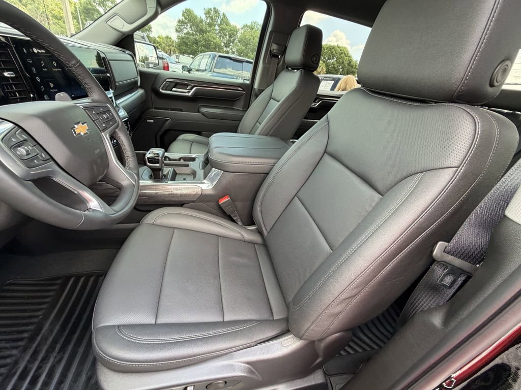 2026 Chevrolet Silverado 1500 LTZ - Photo 20