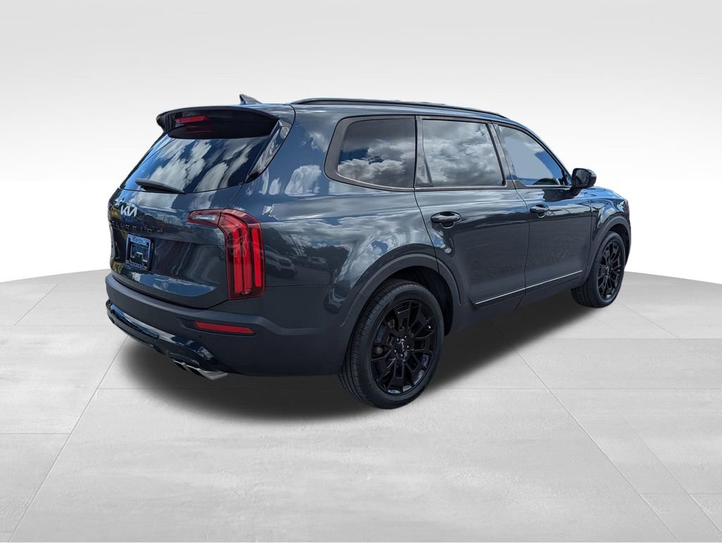 2022 Kia Telluride SX photo 2