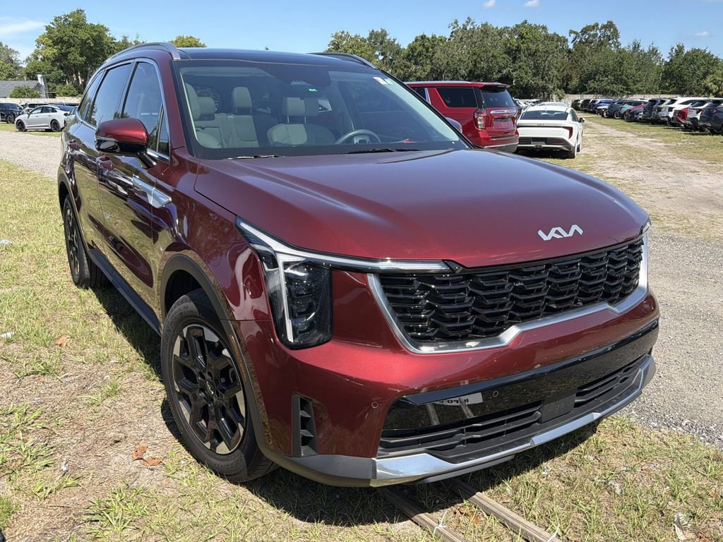 2025 Kia Sorento S AT's photo