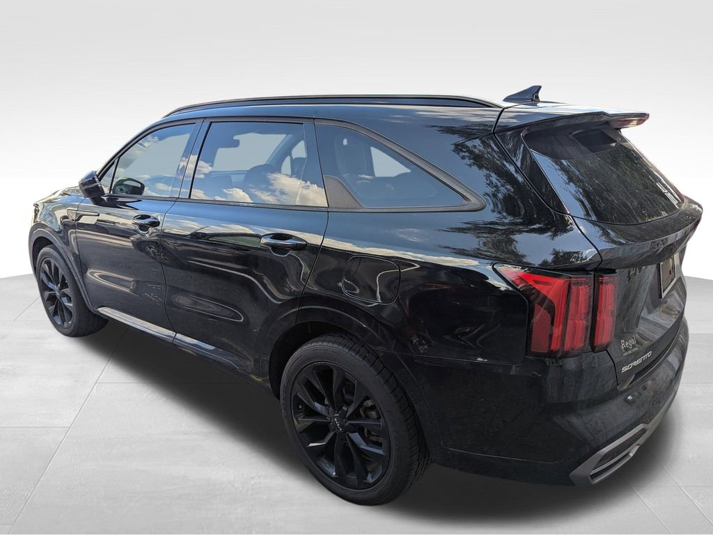 2023 Kia Sorento SX photo 2
