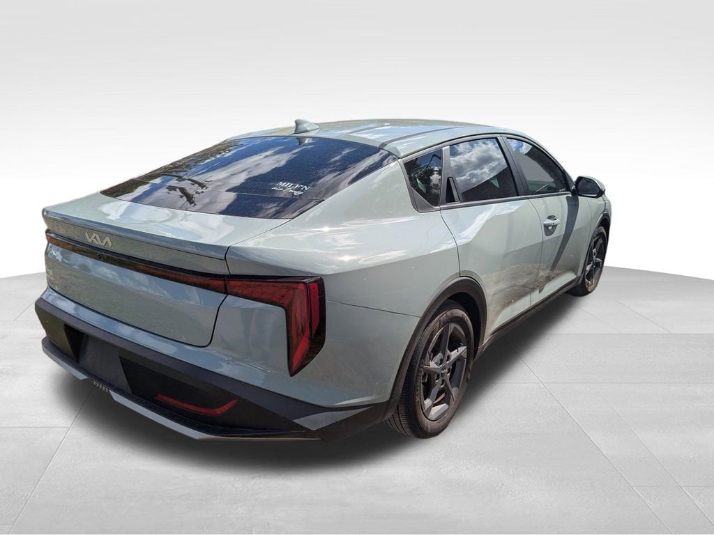 Certified 2025 Kia K4 LXS Sedan