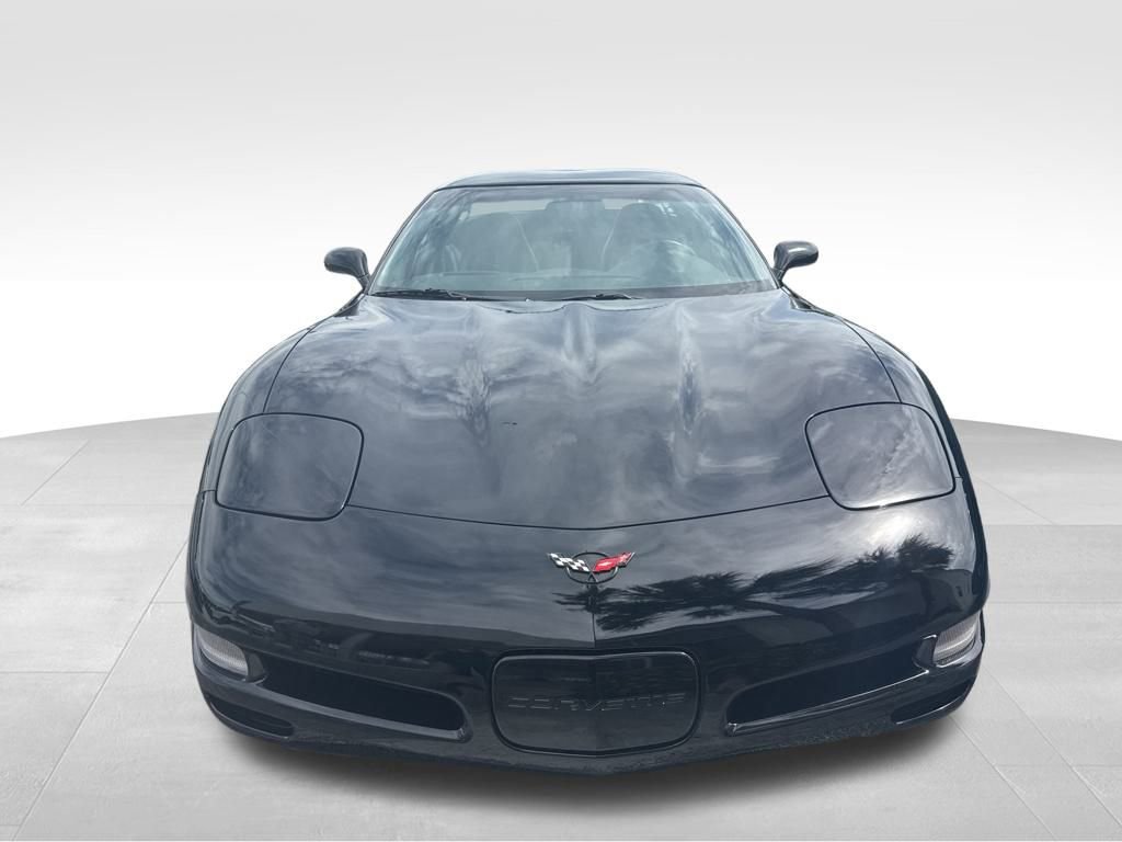 2001 Chevrolet Corvette Base photo 2