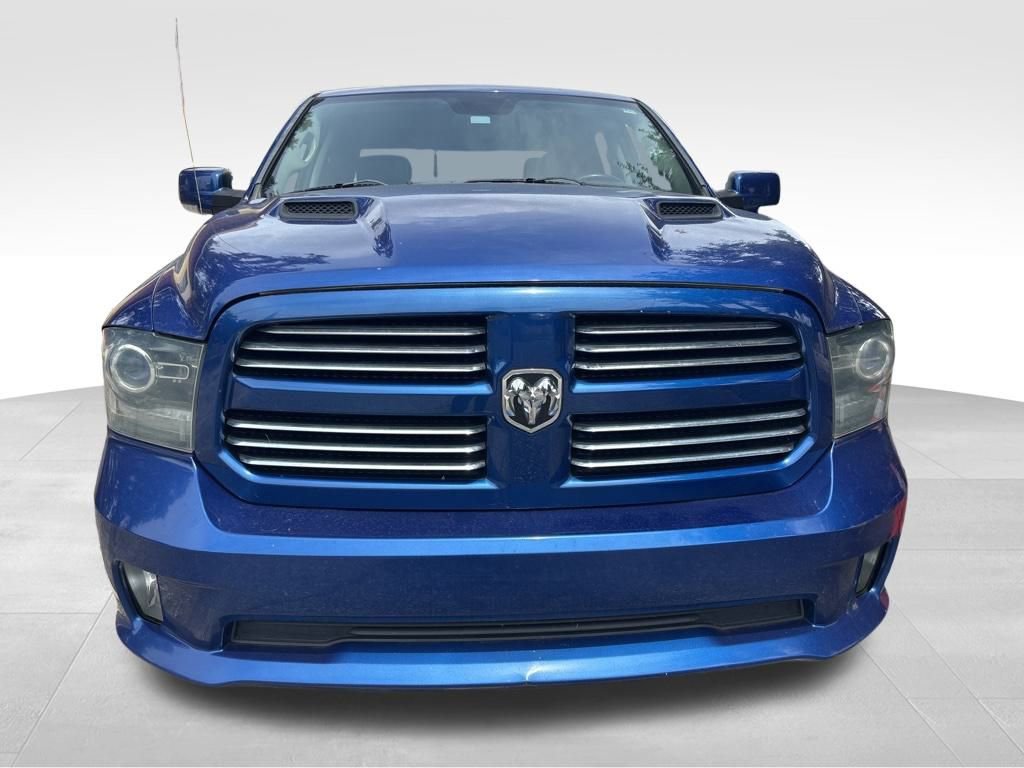 2014 Ram 1500 Sport photo 2