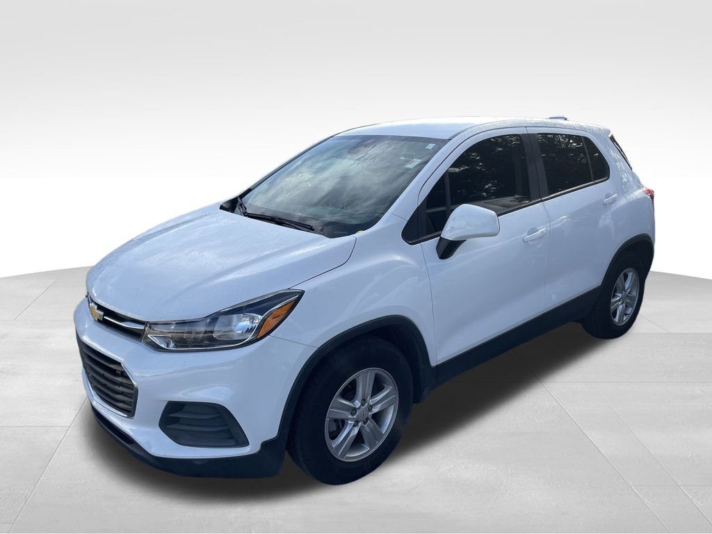 2021 Chevrolet Trax LS photo 4
