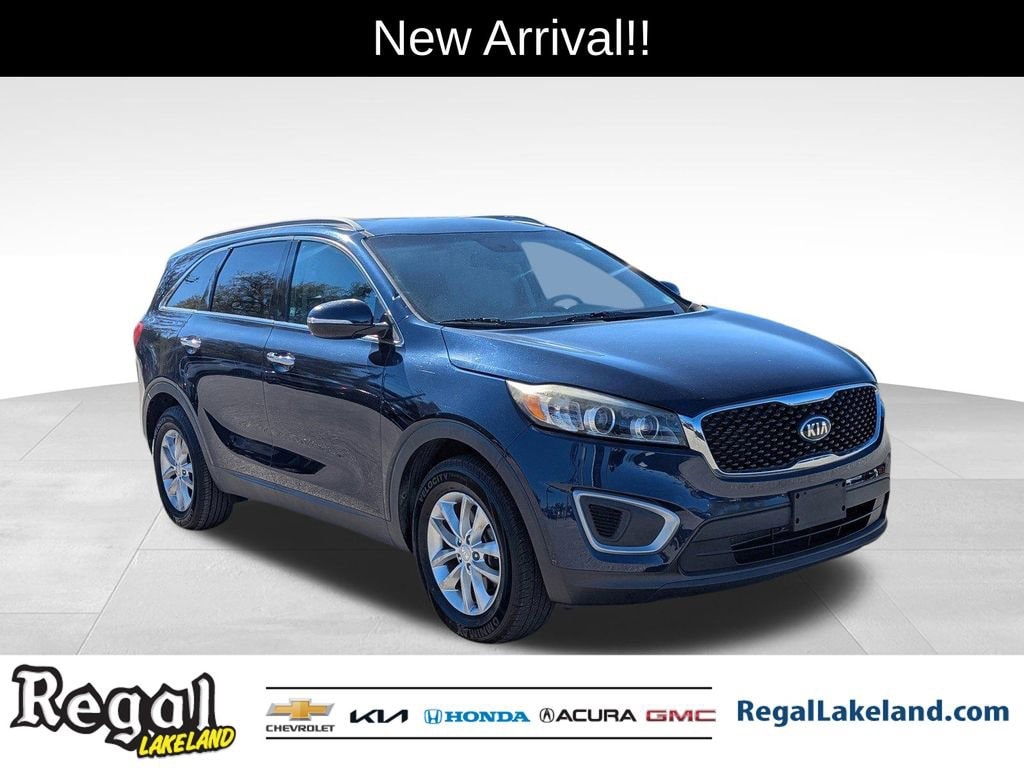 Used 2018 Kia Sorento LX SUV
