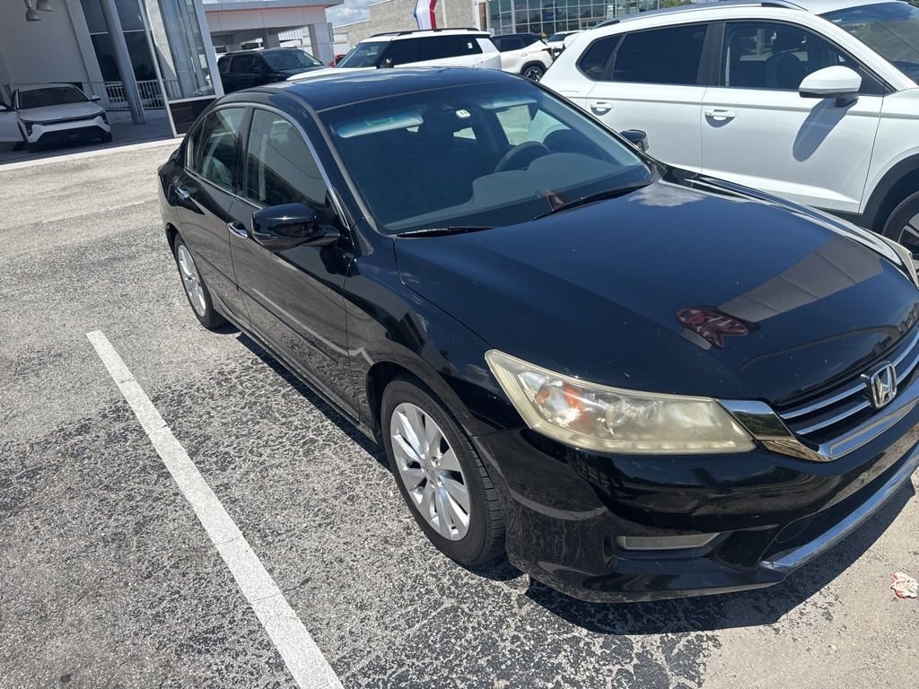 2013 Honda Accord Touring V6 Auto's photo