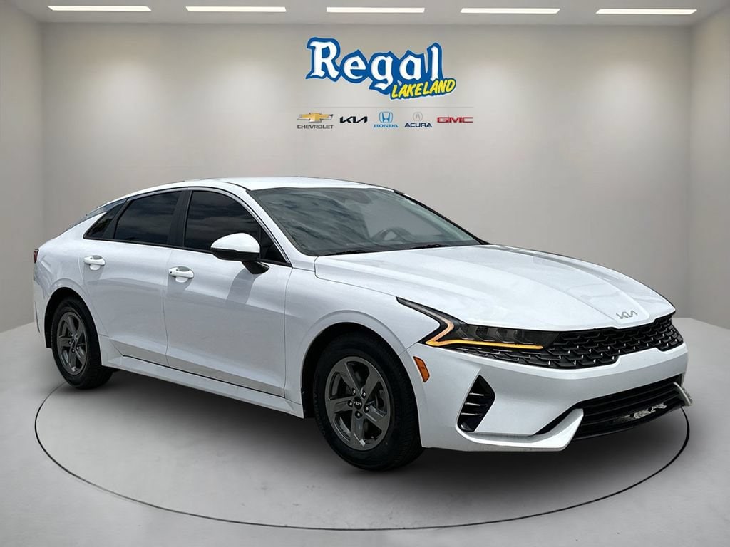 2022 Kia K5 Sedan 