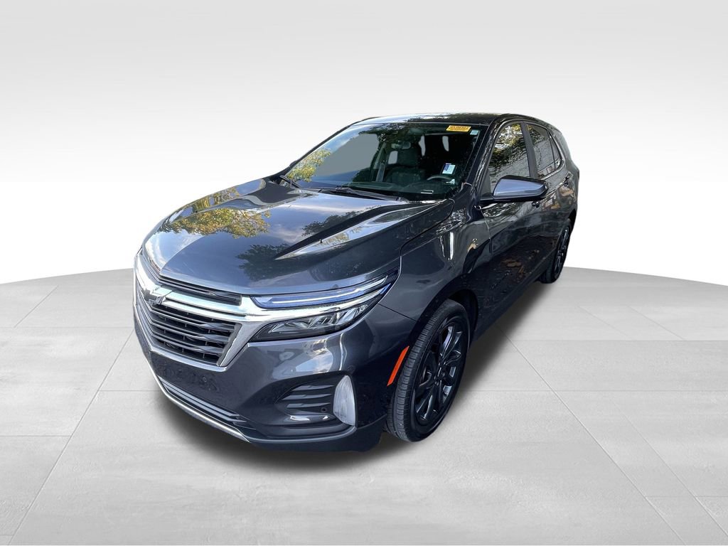 2023 Chevrolet Equinox LT photo 2