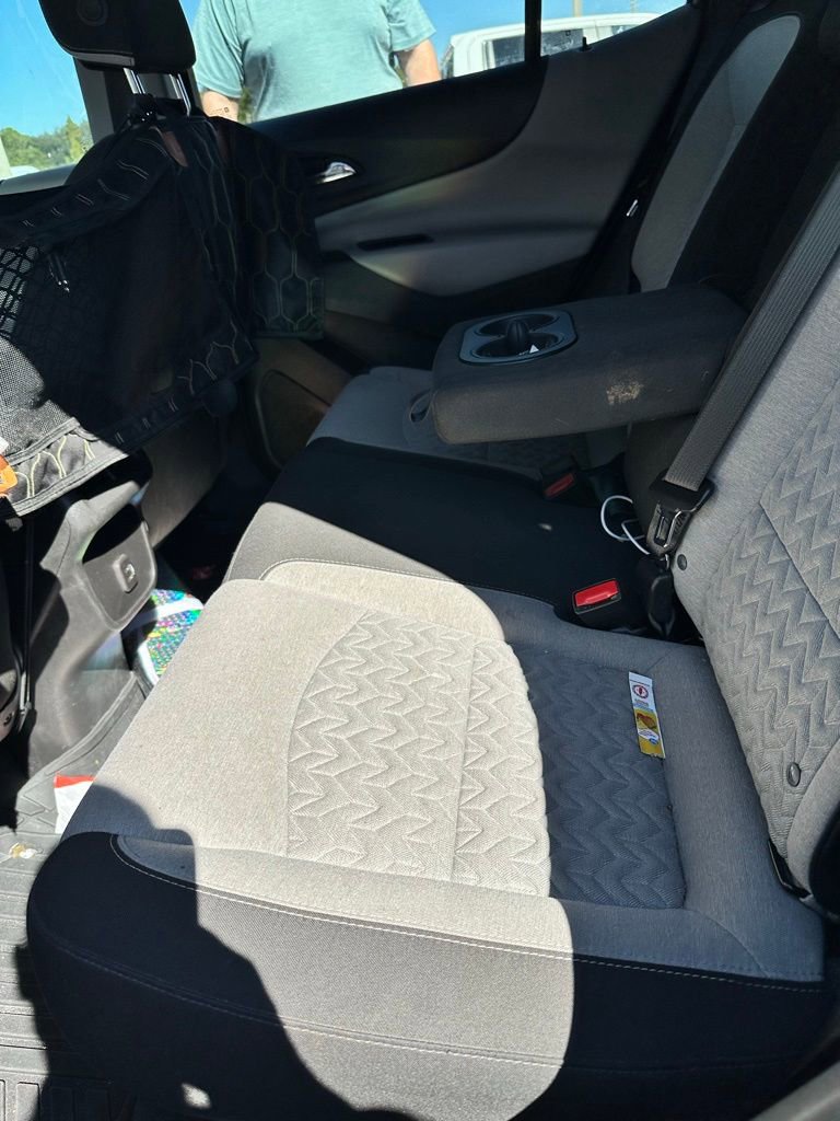 2023 Chevrolet Equinox LS photo 4