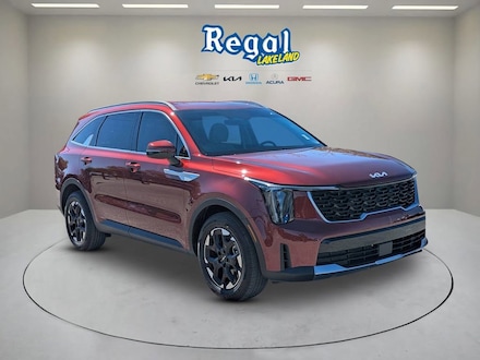 2025 Kia Sorento S SUV