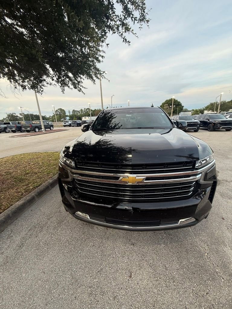 2023 Chevrolet Tahoe LT - Photo 2