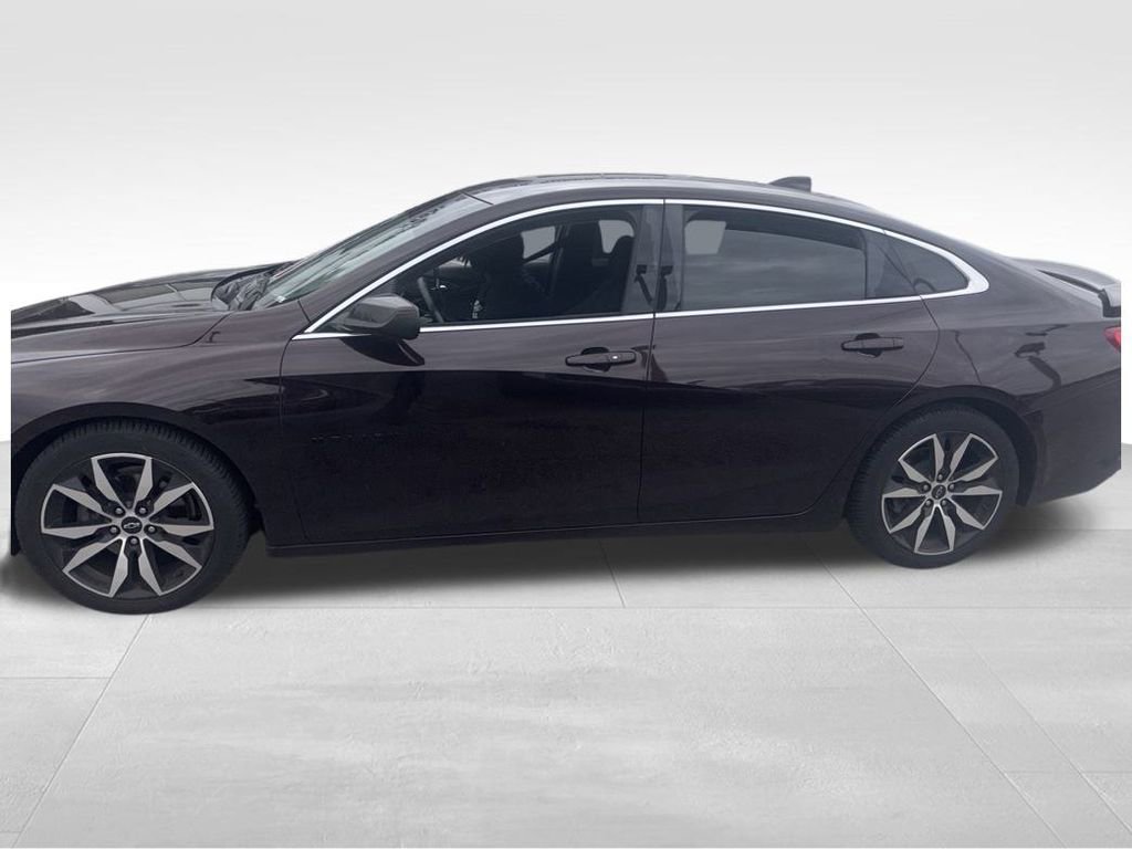 2021 Chevrolet Malibu RS photo 4