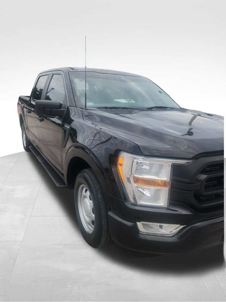 2022 Ford F-150 XL photo 3