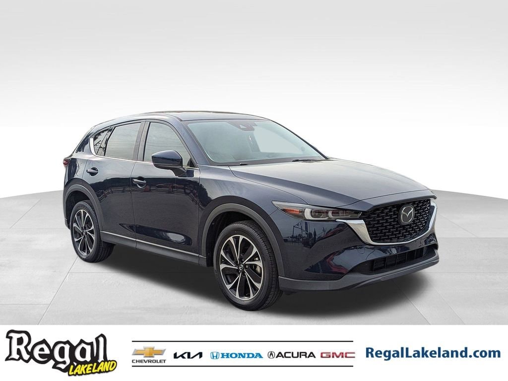 2022 Mazda CX-5 S Premium package