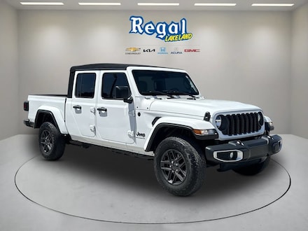 2024 Jeep Gladiator Sport S Truck Crew Cab