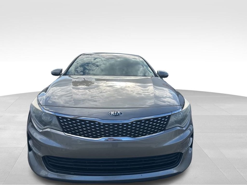2016 Kia Optima EX photo 2