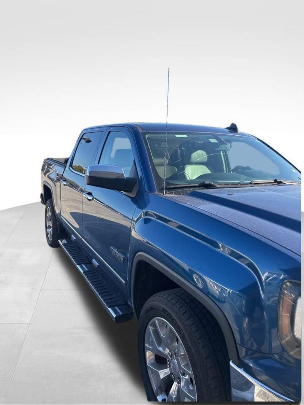 Used 2017 GMC Sierra 1500 SLT Truck Crew Cab