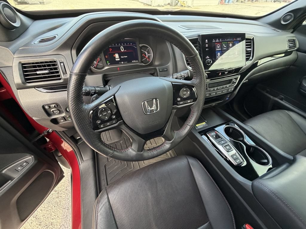 2024 Honda Passport Black Edition - Photo 19