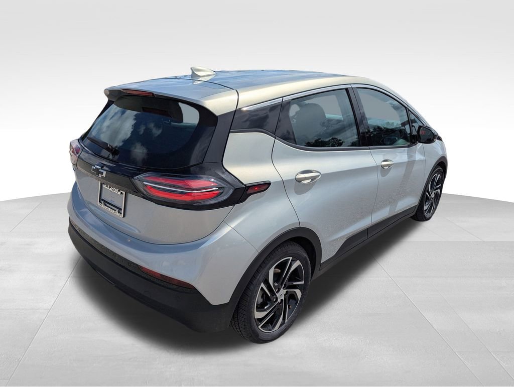 2023 Chevrolet Bolt EV 2LT photo 3