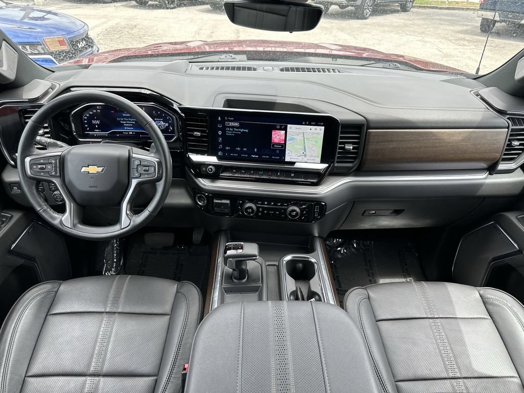 2025 Chevrolet Silverado 1500 High Country - Photo 12