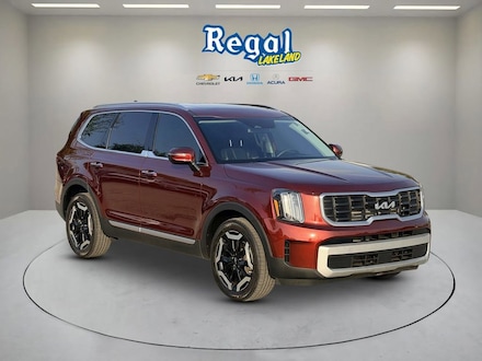2024 Kia Telluride S SUV