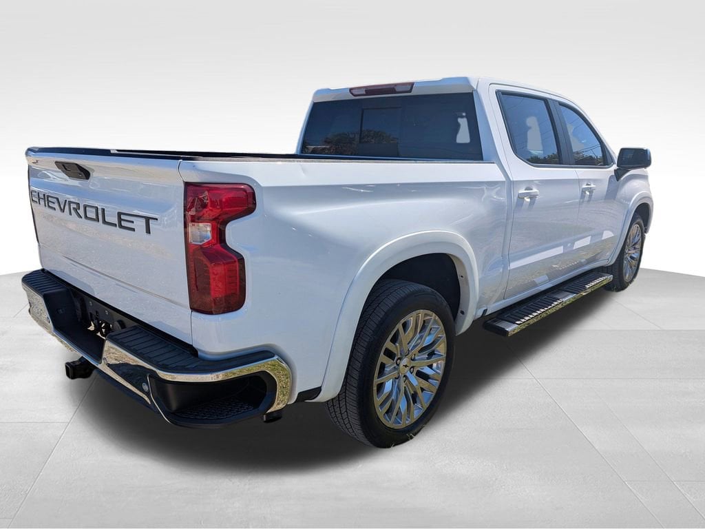 Used 2020 Chevrolet Silverado 1500 LT Truck Crew Cab