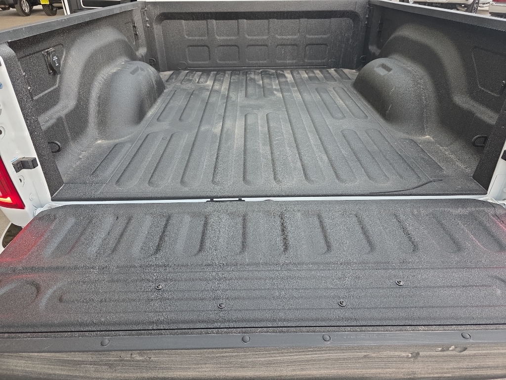 2026 RAM 2500 Laramie - Photo 18