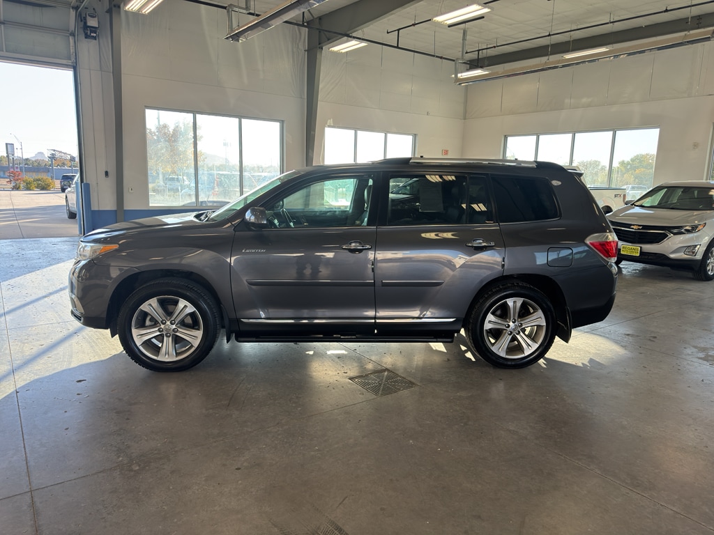 Used 2011 Toyota Highlander Limited SUV