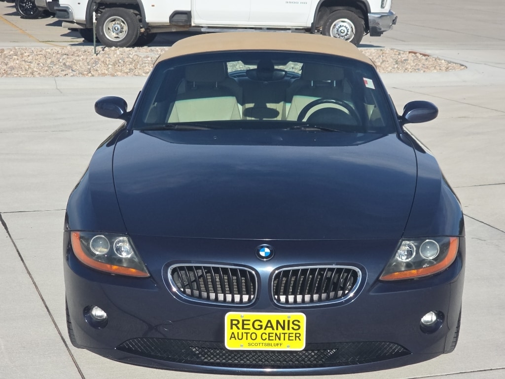 Used 2003 BMW Z4 2.5 with VIN 4USBT33433LR64444 for sale in Scottsbluff, NE