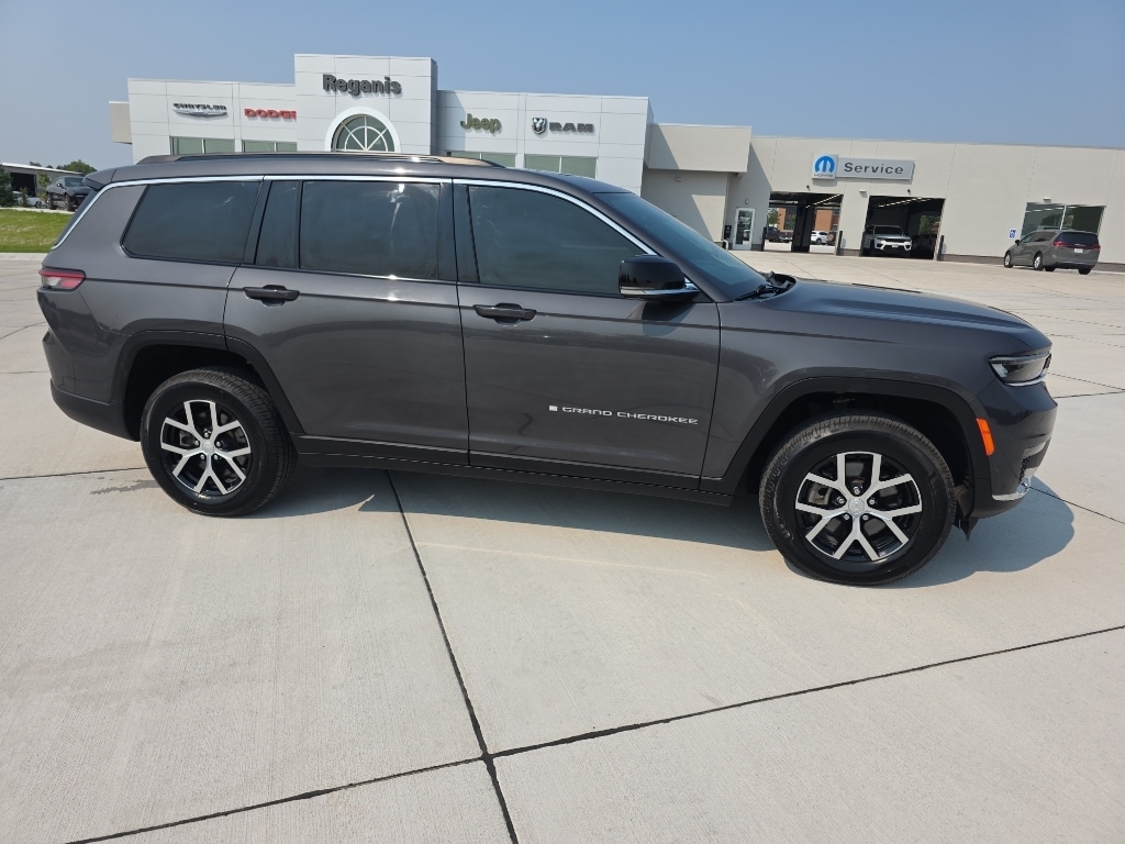 Used 2024 Jeep Grand Cherokee L Limited SUV