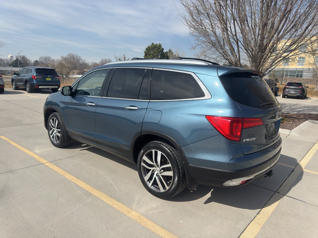 Used 2016 Honda Pilot Touring SUV