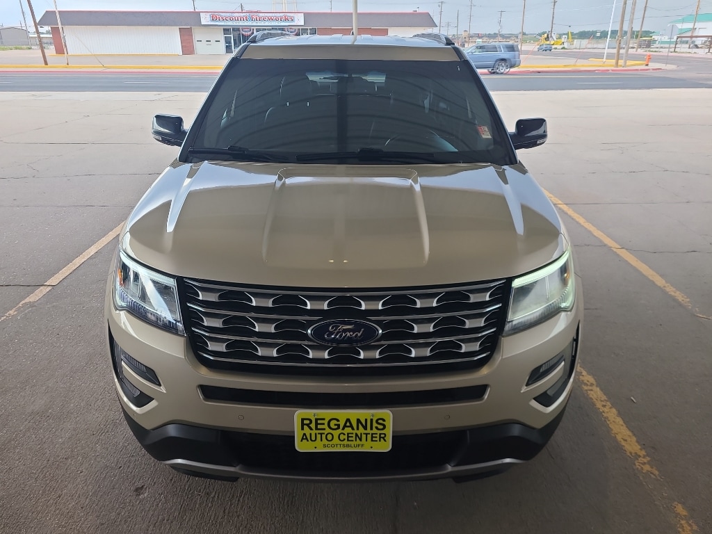 Used 2017 Ford Explorer XLT with VIN 1FM5K8D8XHGB14620 for sale in Scottsbluff, NE