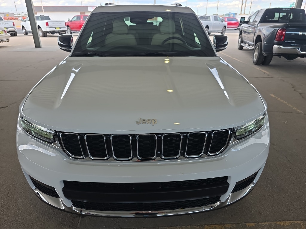New 2025 Jeep Grand Cherokee L LIMITED 4X4 Sport Utility