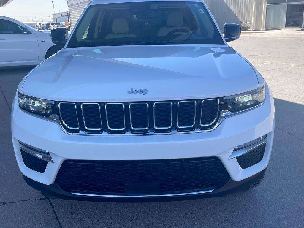 Used 2022 Jeep Grand Cherokee Limited with VIN 1C4RJHBG4N8549593 for sale in Scottsbluff, NE