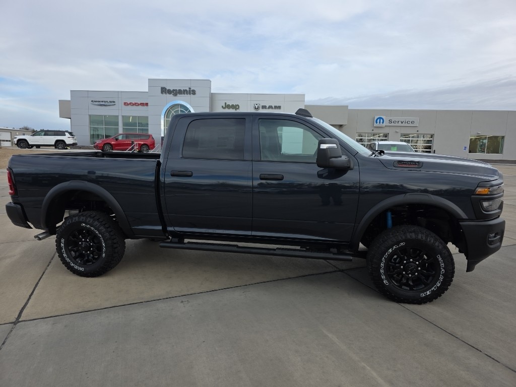 New 2026 Ram 2500 TRADESMAN CREW CAB 4X4 6'4 BOX Pickup