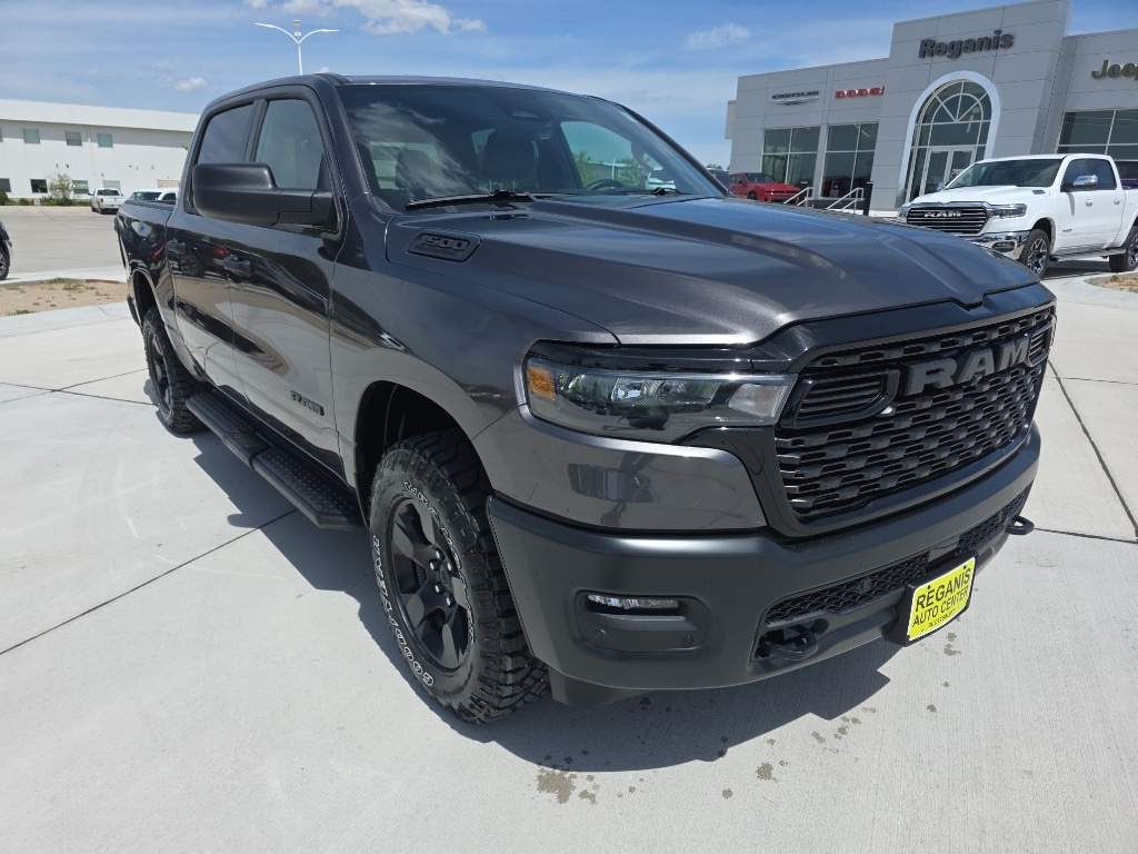 New 2026 Ram 1500 WARLOCK CREW CAB 4X4 5'7 BOX Pickup