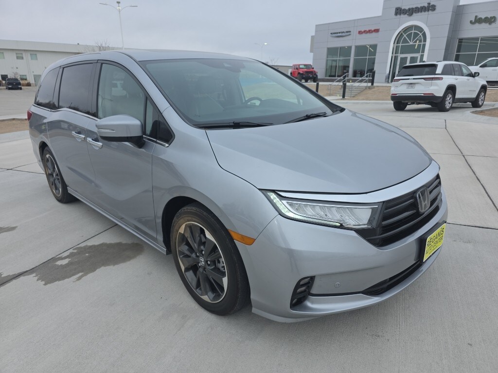 Used 2023 Honda Odyssey Elite Van