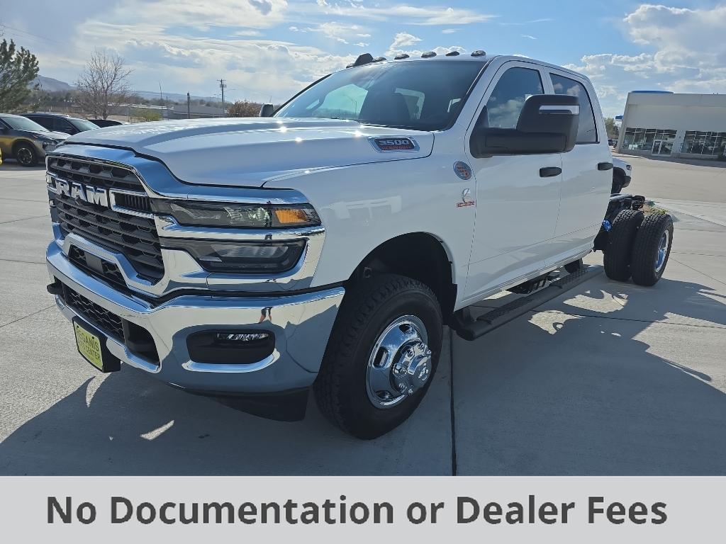 2026 RAM 3500 Tradesman 4X4 Crew Cab's photo