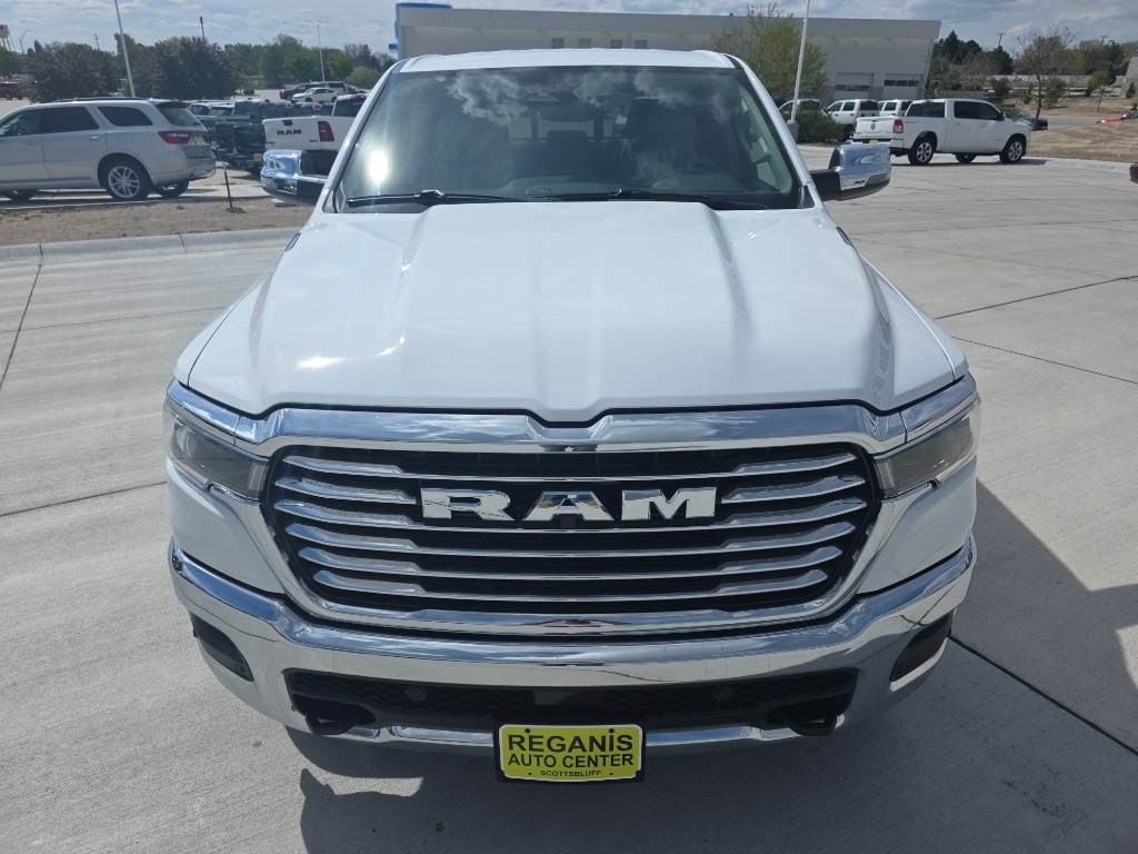 New 2026 Ram 1500 LARAMIE CREW CAB 4X4 5'7 BOX Pickup