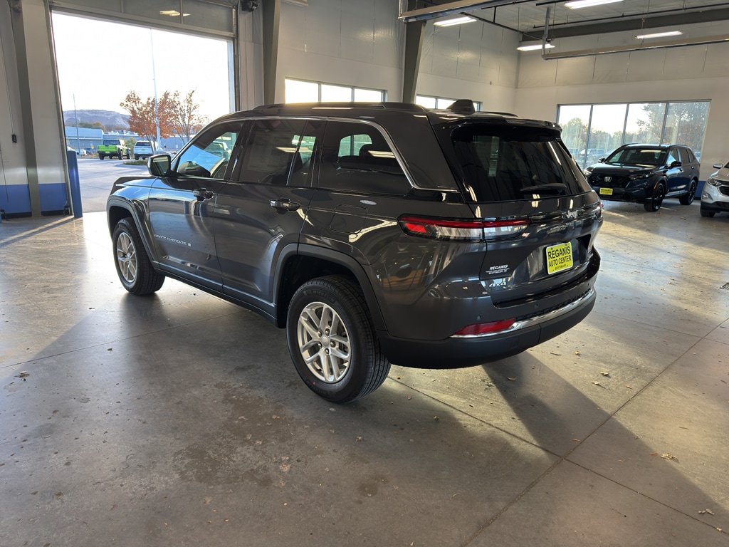 New 2025 Jeep Grand Cherokee LAREDO X 4X4 Sport Utility